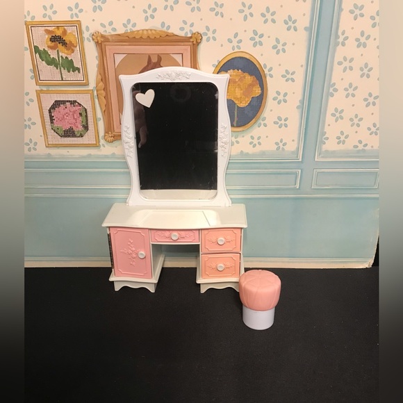 Vintage Ginny by Vogue Takara Japan Doll Bedroom Vanity and Stool - Picture 2 of 8